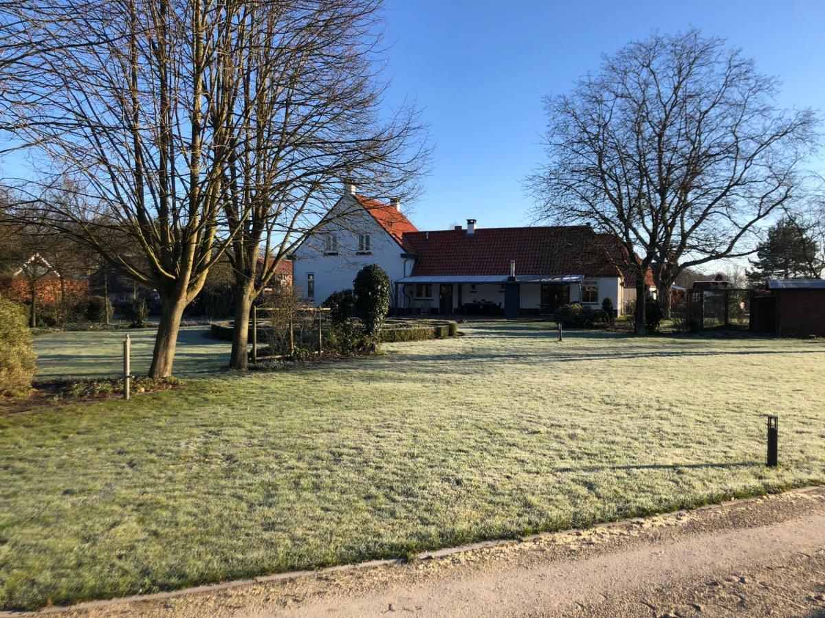 Horse And Hound Bed and Breakfast Riethoven Eksteriør billede